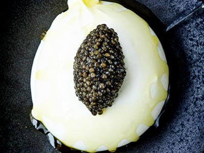 Recette Burrata crémeuse à l'huile d'olive et caviar